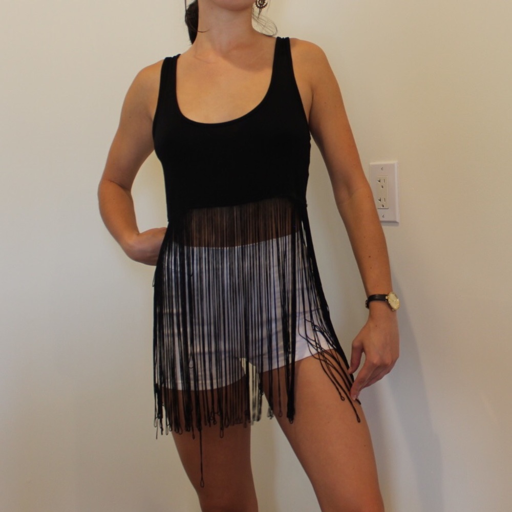 Black fringe tank top!!